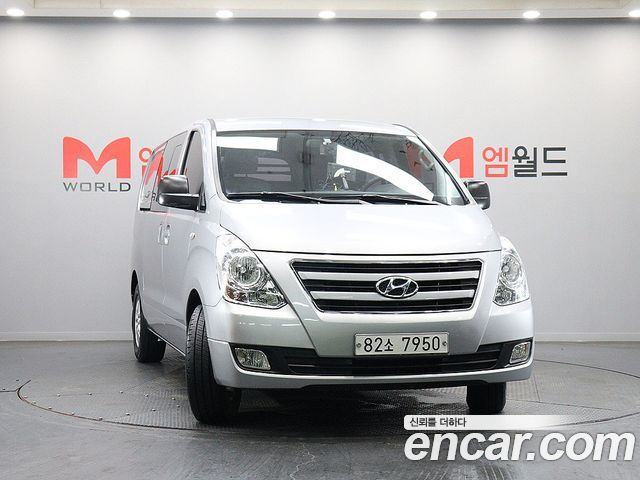 Hyundai Starex 5-Seater VAN Smart — пробег 74 679 км — фото 2 из 5