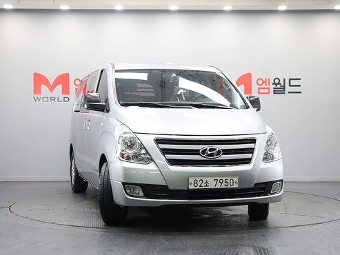 Hyundai Starex 5-Seater VAN Smart — пробег 74 679 км — фото 2 из 5