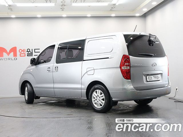 Hyundai Starex 5-Seater VAN Smart — пробег 74 679 км — фото 3 из 5