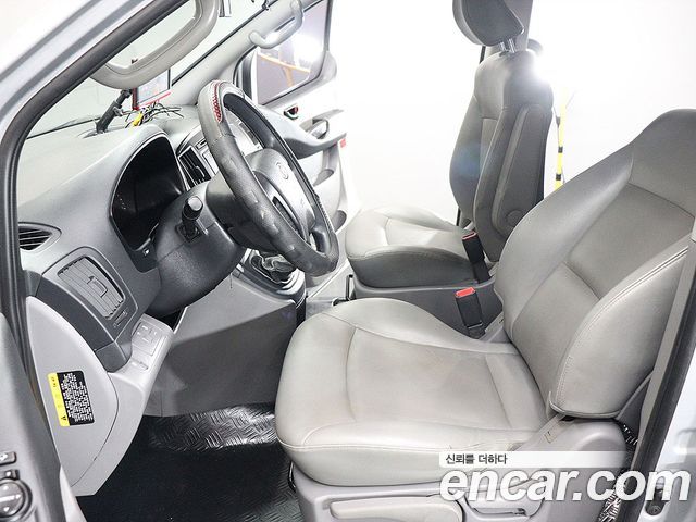 Hyundai Starex 5-Seater VAN Smart — пробег 74 679 км — фото 5 из 5