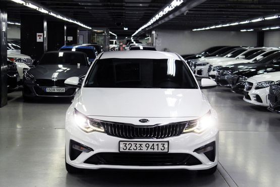 Kia K5 2.0 LPI Rental Car Luxury — пробег 93 800 км — фото 2 из 5