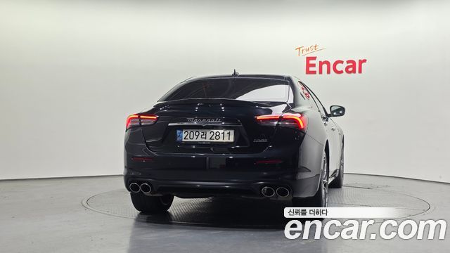 Maserati Ghibli из Кореи Encar