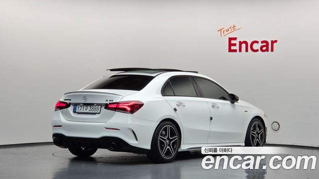 Mercedes-Benz A-Class AMG A35 4MATIC Sedan — пробег 24 912 км — фото 2 из 5