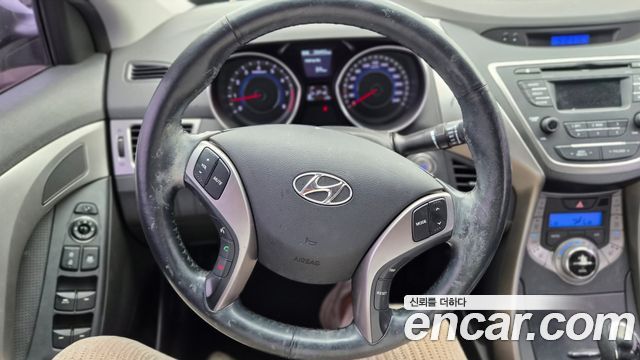 Hyundai AVANTE M16 GDI Avenue — пробег 28 000 км — фото 5 из 5