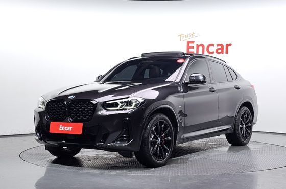 BMW X4 xDrive20i M Sport Pro Special Edition — пробег 4 470 км — фото 1 из 5