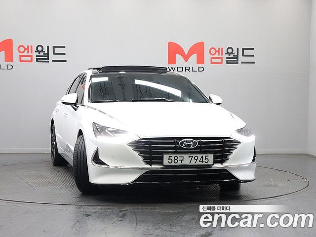 Hyundai Sonata 2.0 Premium Family — пробег 143 400 км — фото 2 из 5