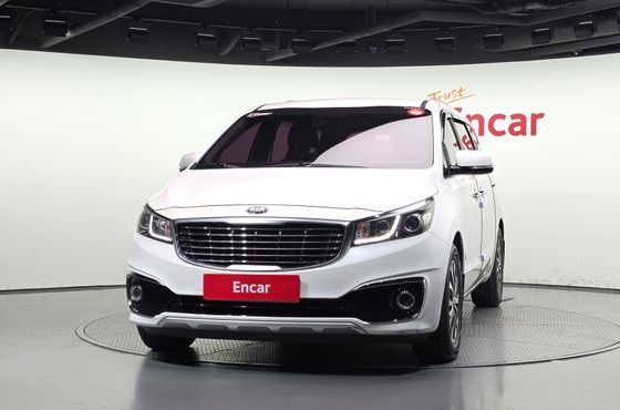 Kia Carnival 9-seater Luxury — пробег 152 473 км — фото 3 из 5
