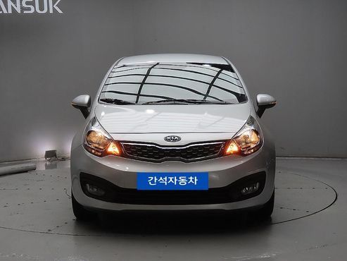 Kia pride 1.6 GDI Sedan Prestige — пробег 44 352 км — фото 3 из 5