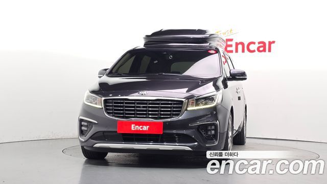 Kia Carnival 9-Seater Noblesse — пробег 175 484 км — фото 3 из 5