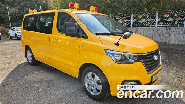 Hyundai Starex School Bus LPi — пробег 18 294 км — фото 2 из 5