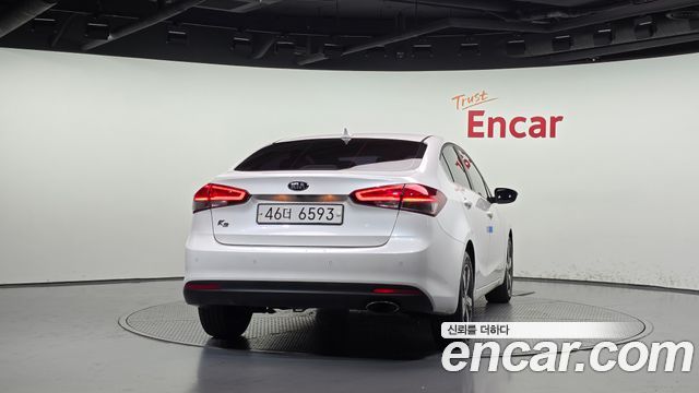 Kia K3 из Кореи Encar