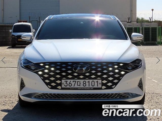 Hyundai Grandeur 3.3 Calligraphy — пробег 44 700 км — фото 4 из 5
