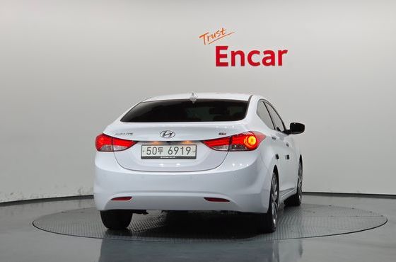 Hyundai AVANTE M16 GDI Premium — пробег 99 650 км — фото 4 из 5