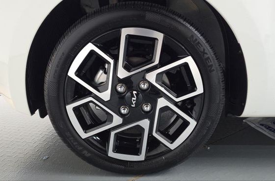 Kia RAY Signature — пробег 4 024 км — фото 5 из 5