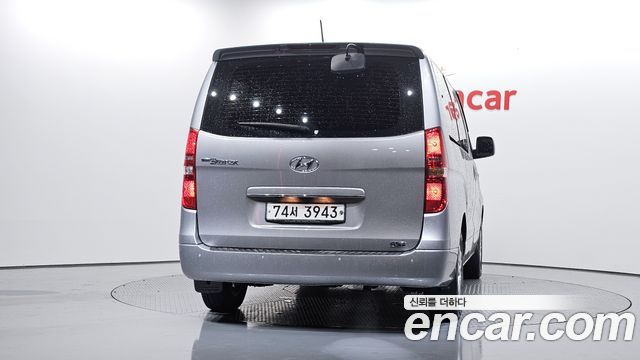 Hyundai Starex 12-Seater LPi Smart — пробег 47 479 км — фото 4 из 5