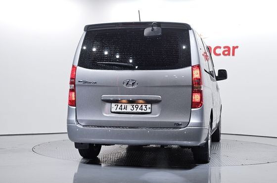Hyundai Starex 12-Seater LPi Smart — пробег 47 479 км — фото 4 из 5