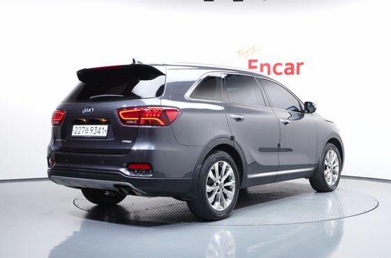 Kia Sorento Diesel 2.0 2WD Prestige — пробег 87 971 км — фото 2 из 5