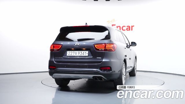 Kia Sorento Diesel 2.0 2WD Prestige — пробег 87 971 км — фото 4 из 5