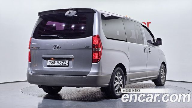 Hyundai Starex 11-Seater Wagon Modern Special — пробег 171 806 км — фото 2 из 5