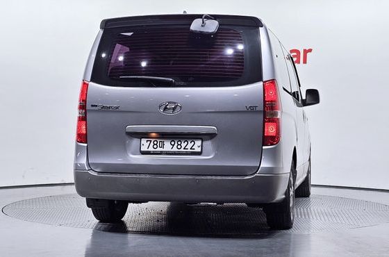 Hyundai Starex 11-Seater Wagon Modern Special — пробег 171 806 км — фото 4 из 5