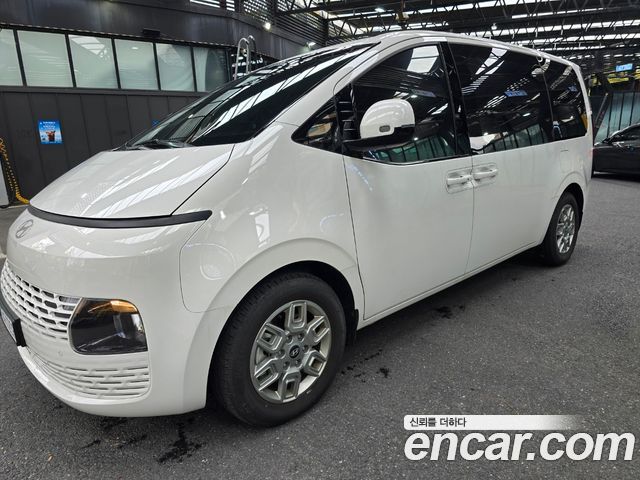 Hyundai Staria Tourer 11-Seater Modern — пробег 21 500 км — фото 3 из 5