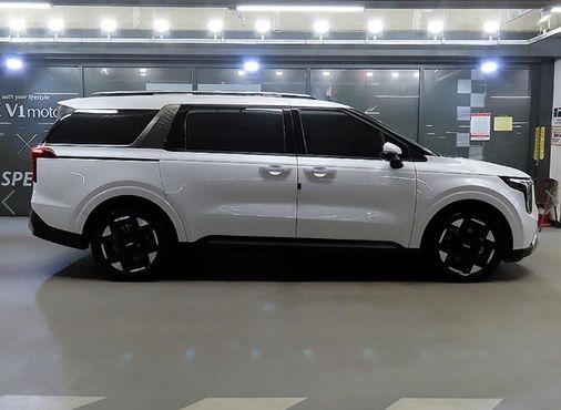 Kia Carnival HEV 9seater Nobless — пробег 23 805 км — фото 4 из 5