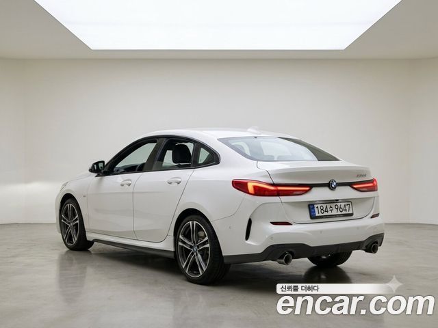 BMW 2-Series 220i M Sports — пробег 17 479 км — фото 3 из 5