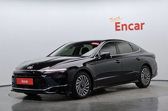 Hyundai Sonata Exclusive — пробег 27 693 км — фото 1 из 5