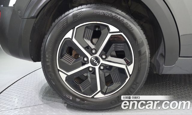 Kia Niro Prestige — пробег 92 557 км — фото 5 из 5