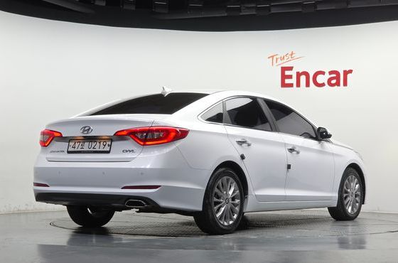 Hyundai Sonata 2.0 Smart — пробег 108 210 км — фото 2 из 5