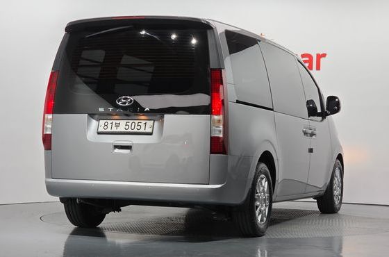 Hyundai Staria Cargo 3-Seater Modern — пробег 177 882 км — фото 2 из 5