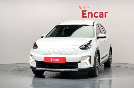 Kia Niro Air — пробег 110 352 км — фото 3 из 5