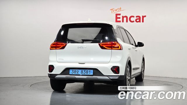Kia Niro Air — пробег 110 352 км — фото 4 из 5