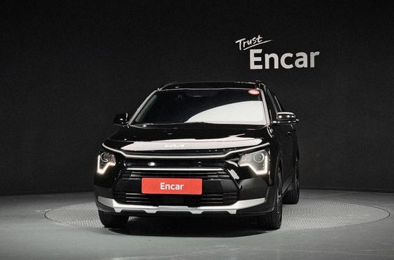 Kia Niro Prestige — пробег 56 169 км — фото 3 из 5