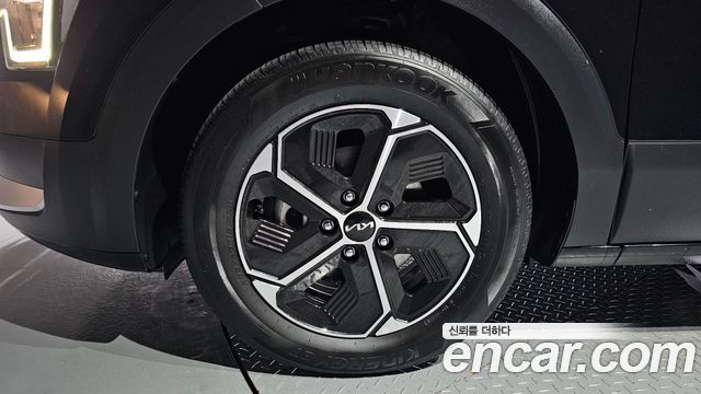 Kia Niro Prestige — пробег 56 169 км — фото 5 из 5