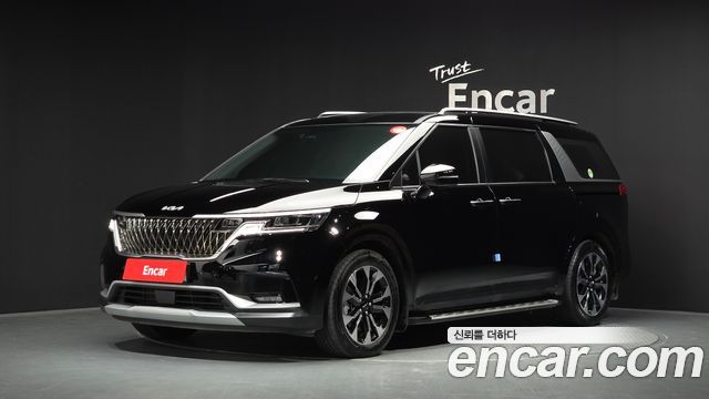 Kia Carnival Diesel 9-Seater Prestige — пробег 14 402 км — фото 1 из 5