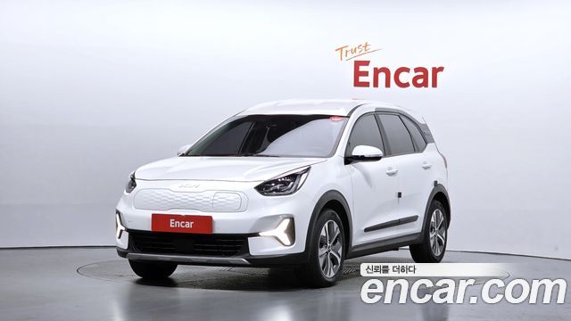 Kia Niro Earth — пробег 150 806 км — фото 1 из 5