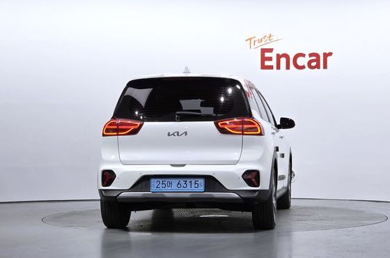 Kia Niro Earth — пробег 150 806 км — фото 4 из 5
