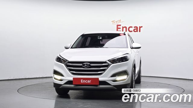 Hyundai Tucson Diesel 2.0 2WD Smart — пробег 180 934 км — фото 3 из 5