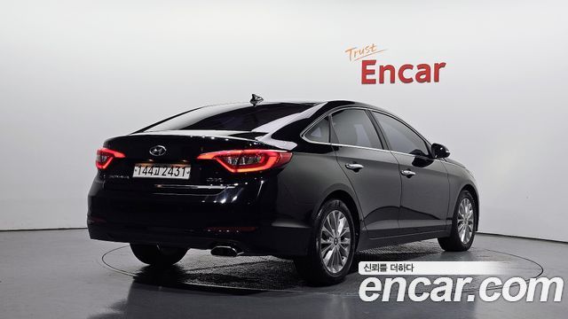 Hyundai Sonata 2.0 Smart — пробег 102 934 км — фото 2 из 5