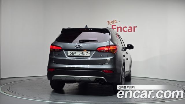 Hyundai Santafe Diesel(e-VGT) 2.0 2WD Premium — пробег 190 513 км — фото 4 из 5