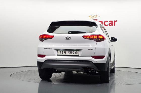 Hyundai Tucson Diesel 2.0 2WD Modern — пробег 171 219 км — фото 4 из 5