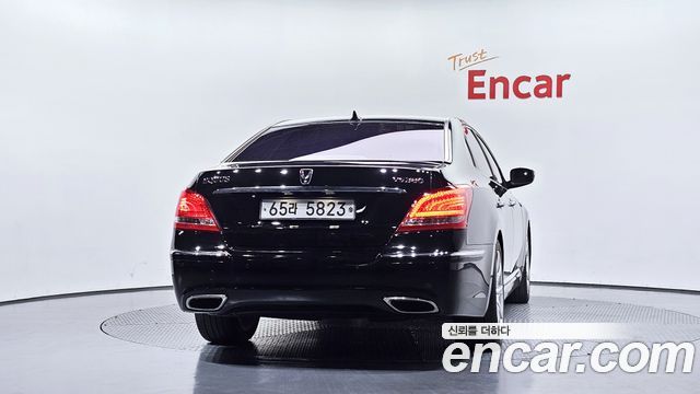 Hyundai Equus из Кореи Encar