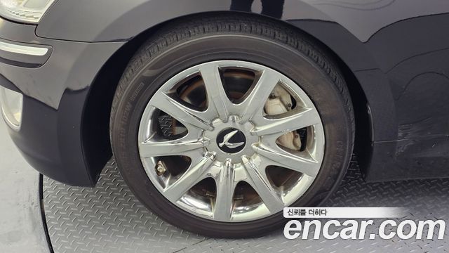 Hyundai Equus из Кореи Encar
