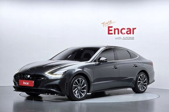 Hyundai Sonata 2.0 Premium Plus — пробег 71 667 км — фото 1 из 5