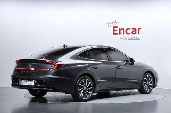 Hyundai Sonata 2.0 Premium Plus — пробег 71 667 км — фото 2 из 5