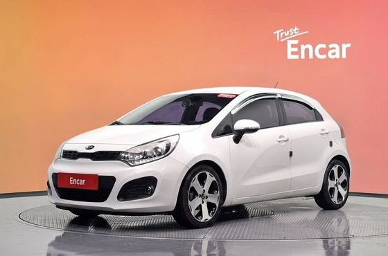 Kia pride 1.6 GDI Hatchback Prestige — пробег 99 185 км — фото 1 из 5