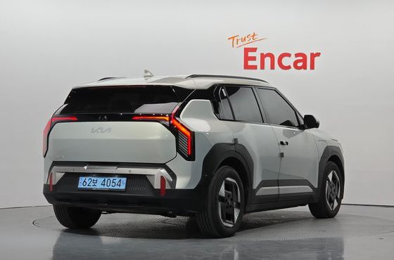 Kia EV3 Long Range 2WD Earth — пробег 82 951 км — фото 2 из 5