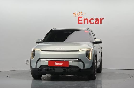 Kia EV3 Long Range 2WD Earth — пробег 82 951 км — фото 3 из 5