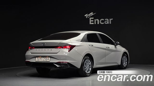 Hyundai AVANTE 1.6 Smart — пробег 39 470 км — фото 2 из 5